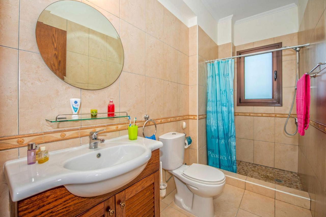 Dora' S Villa Argaka Ngoại thất bức ảnh