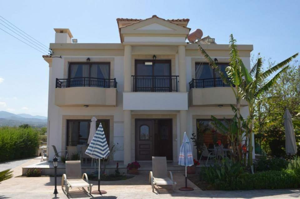 Dora' S Villa Argaka Ngoại thất bức ảnh