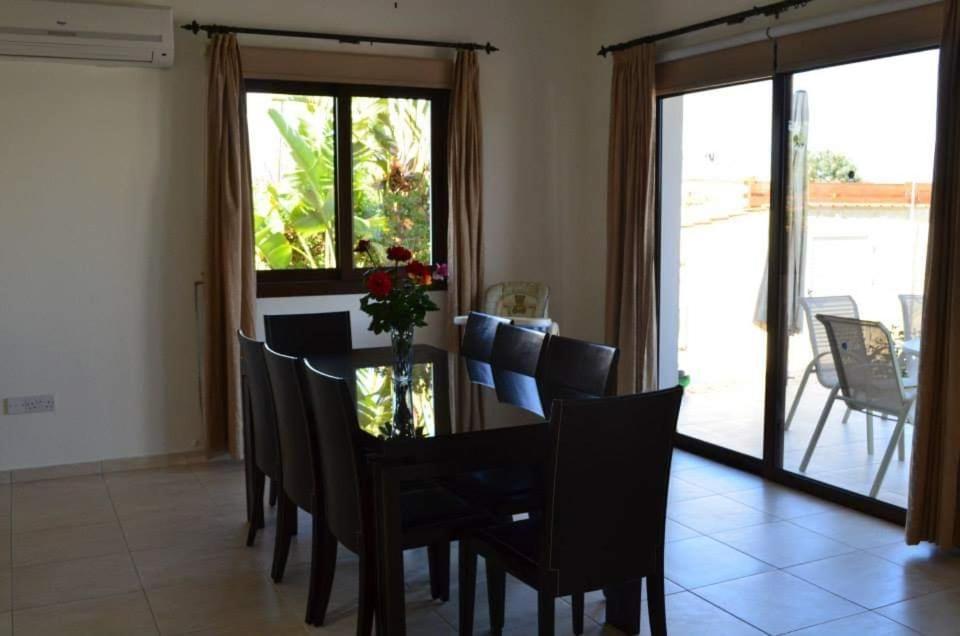 Dora' S Villa Argaka Ngoại thất bức ảnh